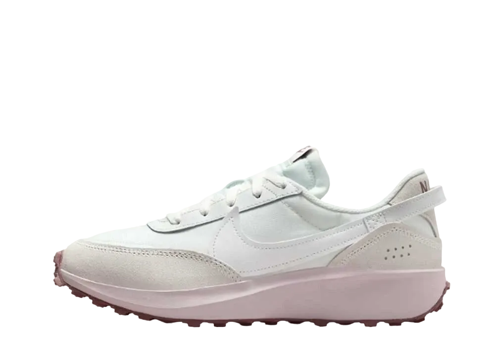 ナイキ ウィメンズ ワッフル デビュー "サミットホワイト/スモーキーモーブ/プラチナムバイオレット"