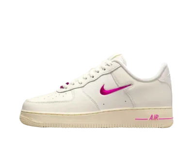ナイキ ウィメンズ エアフォース1 '07 "アラバスター/ココナッツミルク/プレイフルピンク"