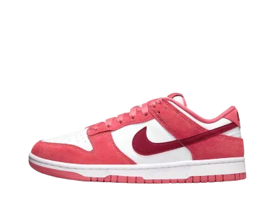 ナイキ ウィメンズ ダンク ロー "バレンタインデー 2024"