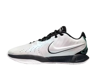 Nike LeBron 21 "Conchiolin"