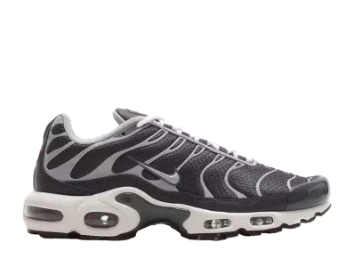 Nike Air Max Plus SE "Iron Grey/Wolf Grey/Sail"