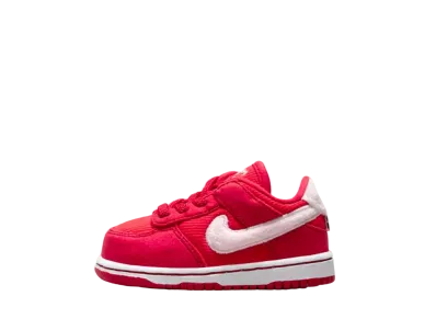 ナイキ TD ダンク ロー "バレンタインデー"(キッズ)