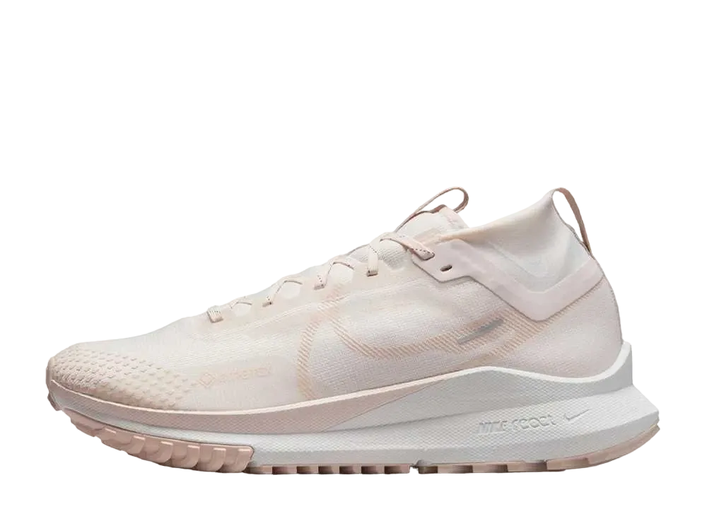 ナイキ リアクト ペガサス トレイル 4 ゴアテックス "ファントム/ライトオレウッドブラウン/サミットホワイト"