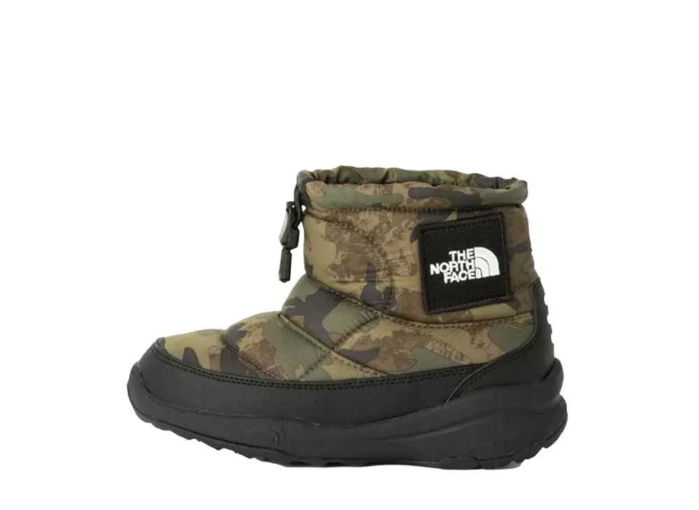 The North Face KIDS Nuptse Bootie Logo Short SE "TNF Camo Print/TNF Black"