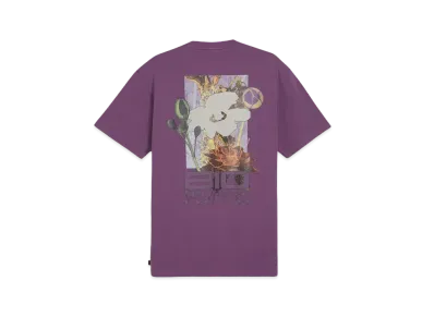 PUMA x P.A.M. GRAPHIC TEE "CRUSHED BERRY"