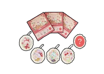 Disney Heartfelt Strawberry Gift Brooch "Multi"