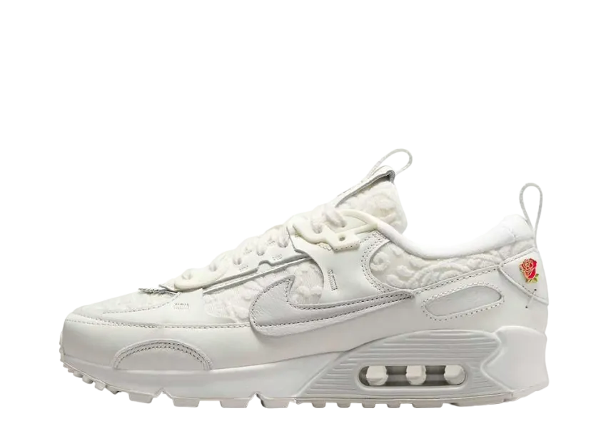 Nike Women's Air Max 90 Futura Nike Women's Air Max 90 Futura