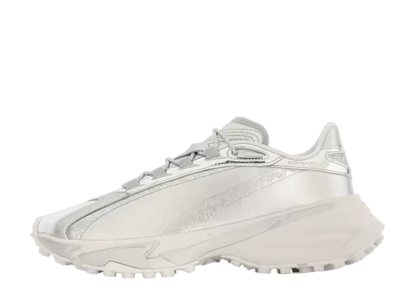 そら Hajime Sorayama × Puma Spirex
