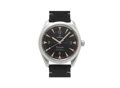 OMEGA Railmaster Co-Axial Master Chronometer "Black" 220.12.40.20.01.001