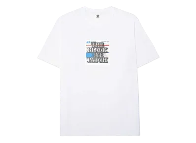 Black Eye Patch Priority Label Tee "White"