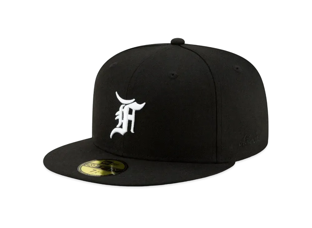 NEW ERA x FEAR OF GOD ESSENTIALS 59FIFTY Fitted Cap FW19 "Black"