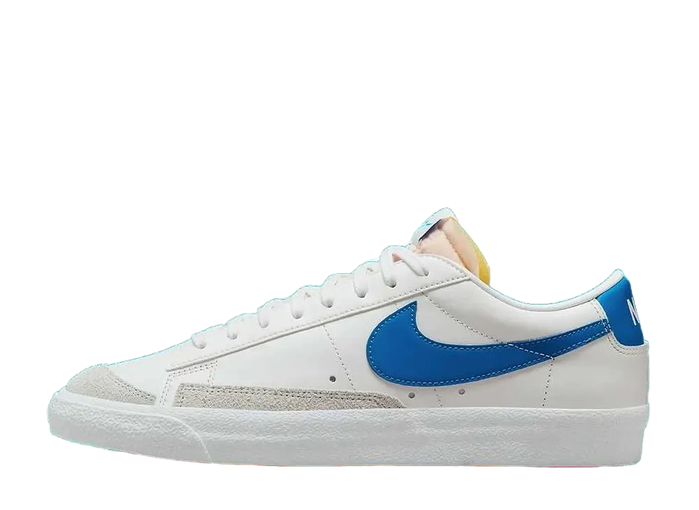 ナイキ ブレザー ロー77 "フォトブルー"