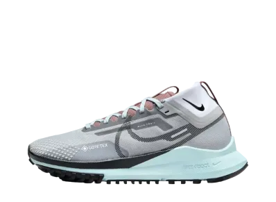 Nike Women's Pegasus Trail 4 GORE-TEX "Light Smoke Grey/Glacier Blue/Football Grey/Black"