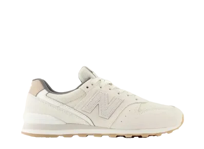 New Balance Women's 996 "Light Beige"