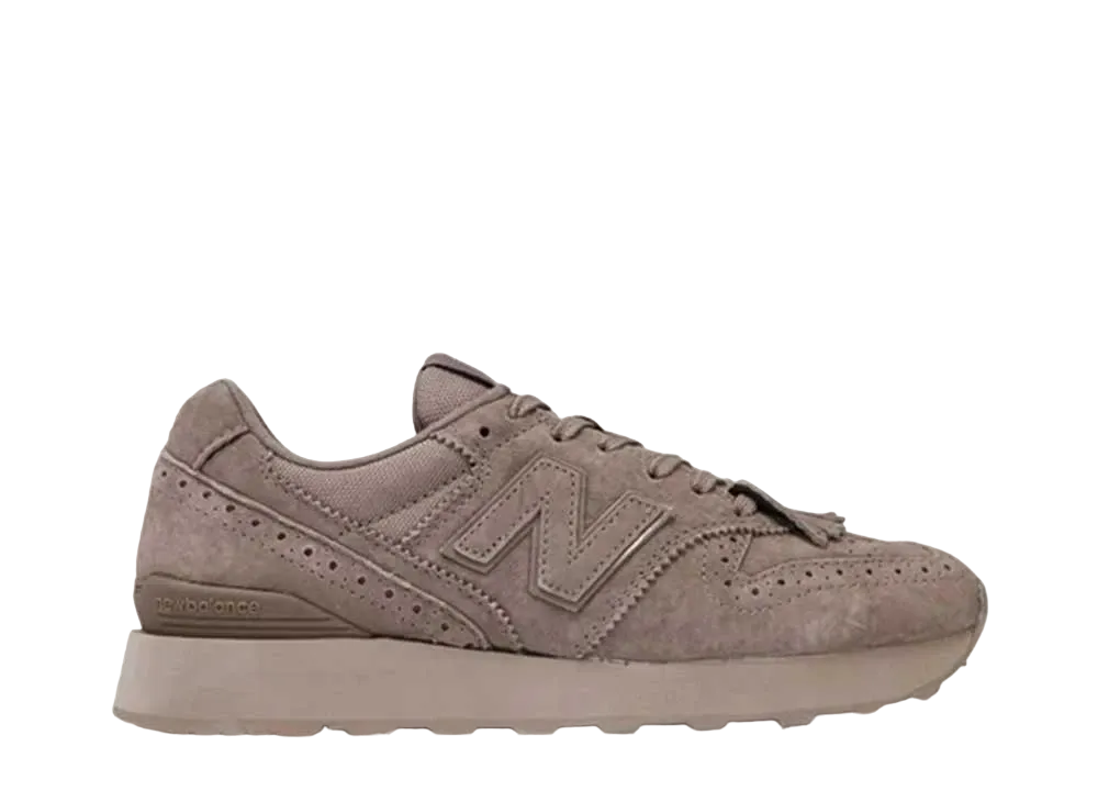 New Balance Women's 996 "Brown"