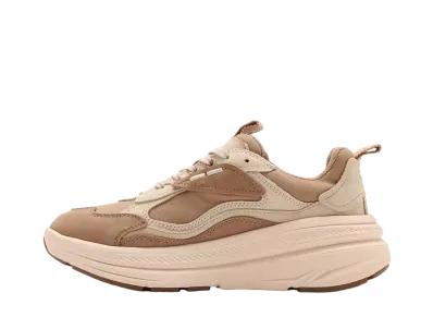 UGG Women's CA1 Mesh "Sand"