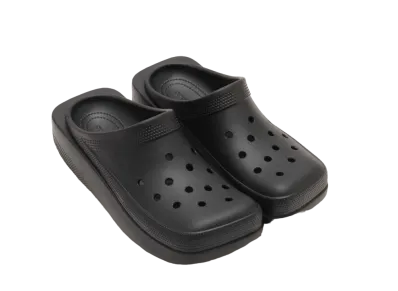 クロックス クラシック ブラント トゥ "ブラック"