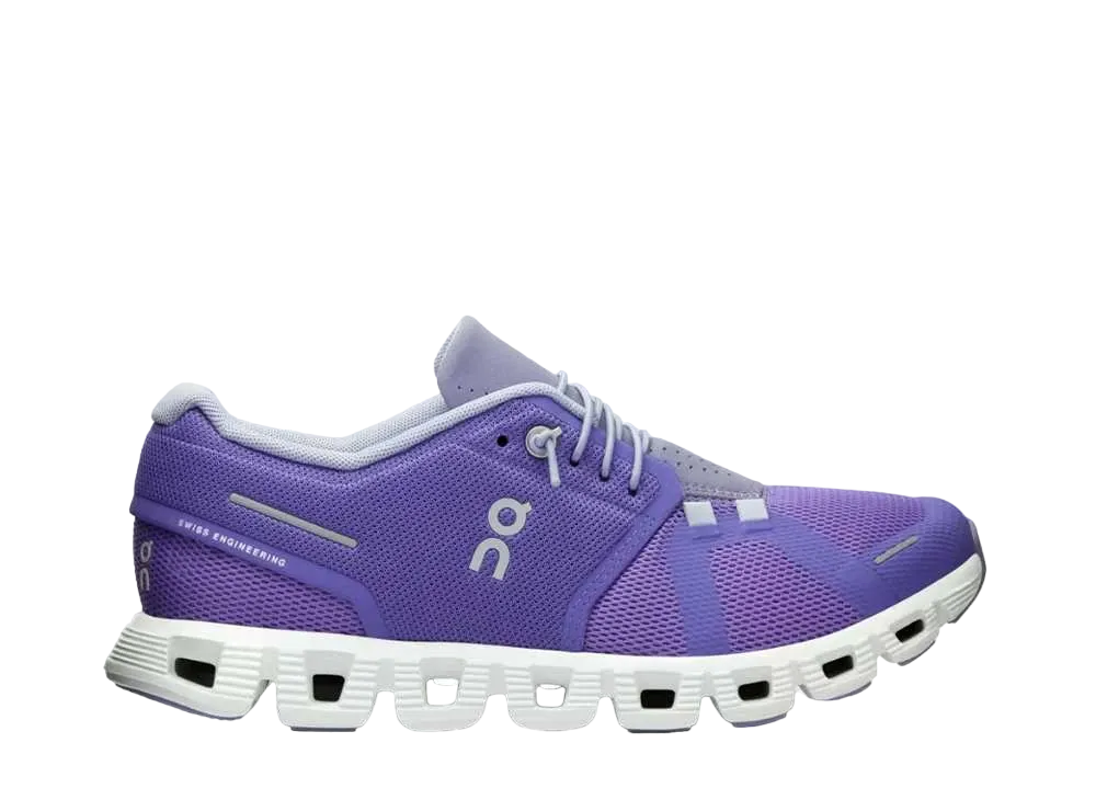On Women's Cloud 5 "Blueberry/Feather"