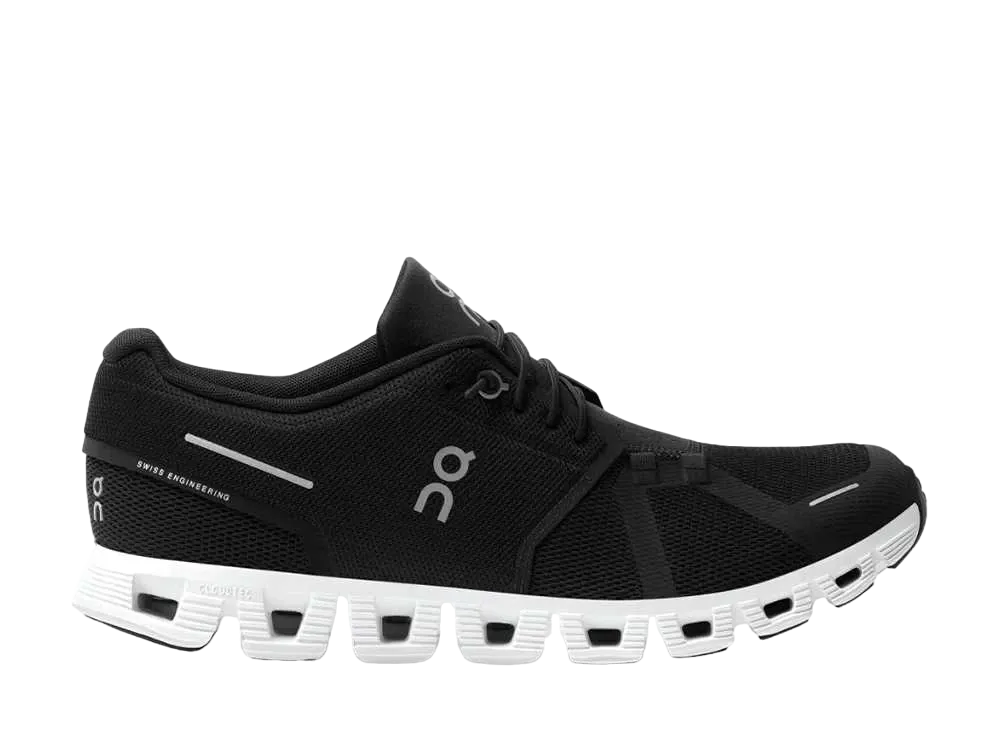 オン クラウド5 "ブラック/ホワイト"