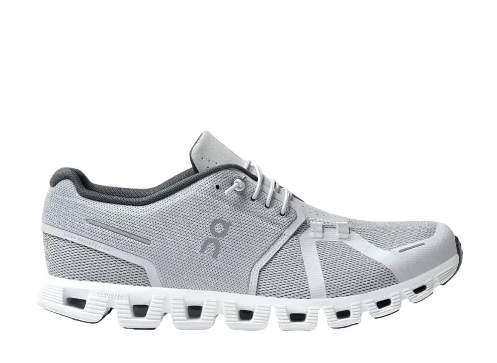 オン クラウド5 "グラシア/ホワイト"