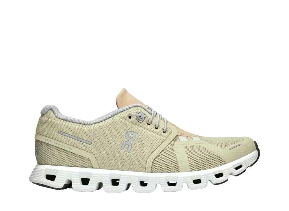 On Women's Cloud 5 "Haze/Sand"