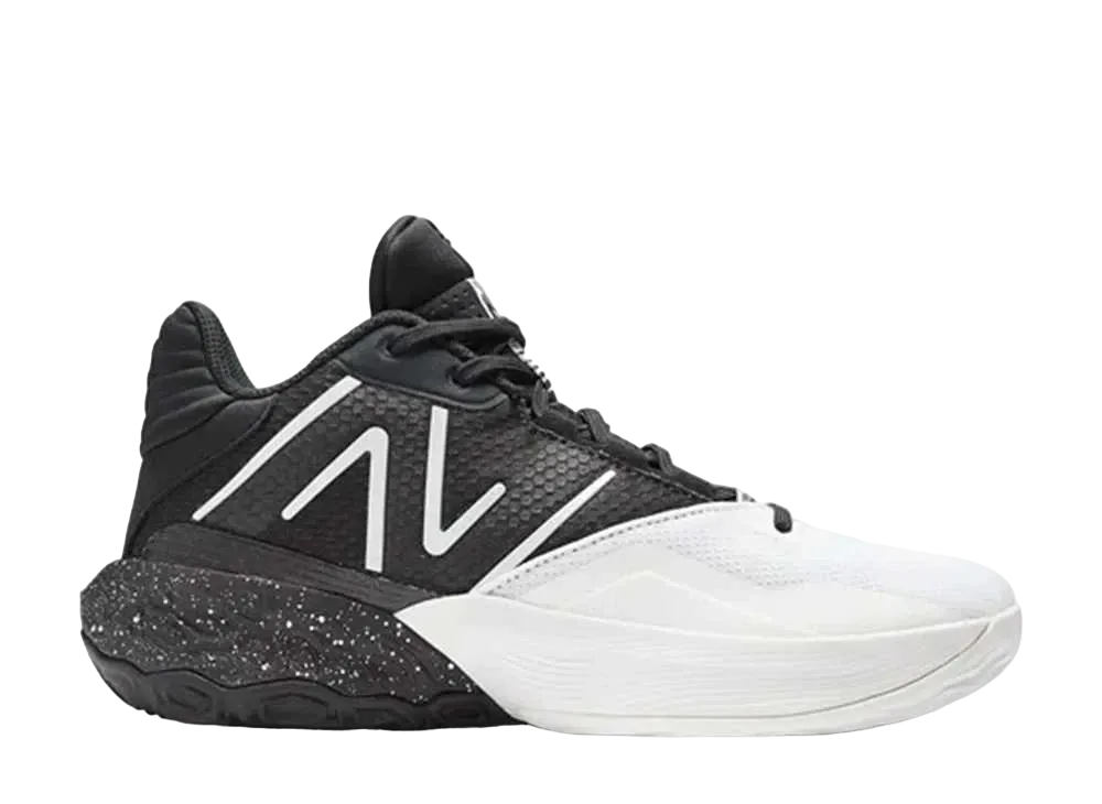 ニューバランス フューエルセル トゥーウェイ V4 BW4 "ブラック/ホワイト"