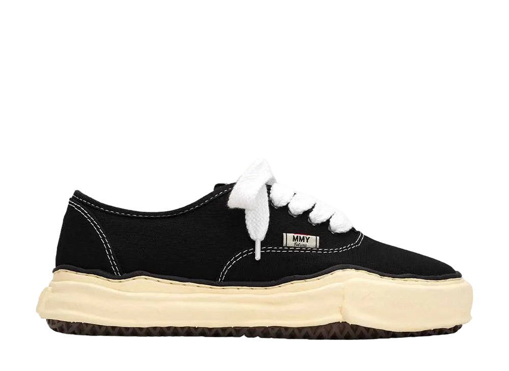 メゾンミハラヤスヒロ ベイカー ヴィンテージライク OG ソール キャンバス ロートップ スニーカー "ブラック" (A09FW735)