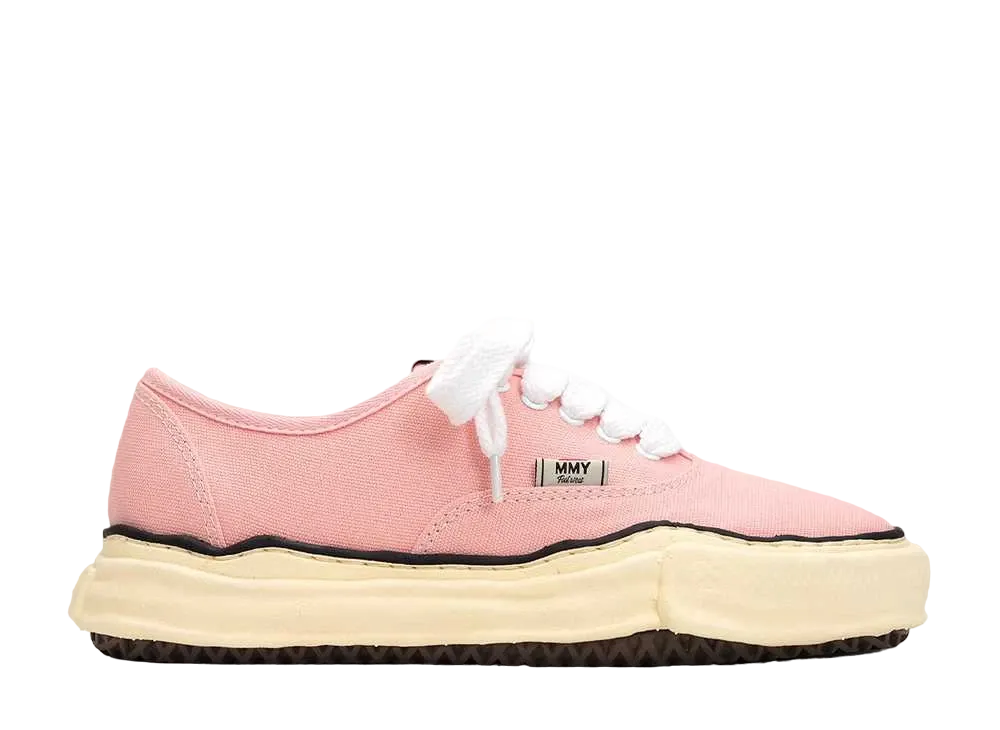 メゾンミハラヤスヒロ ベイカー ヴィンテージライク OG ソール キャンバス ロートップ スニーカー "ピンク" (A09FW735)