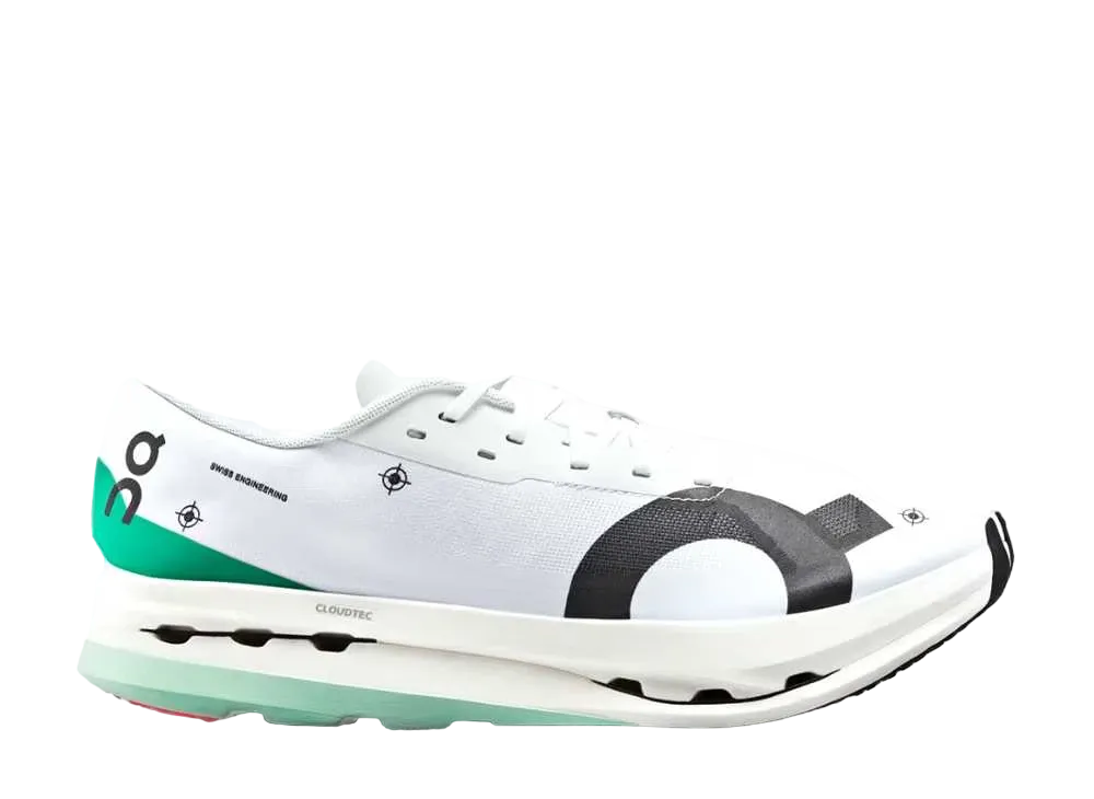 On Cloudboom Echo 3 "Undyed White/Mint"