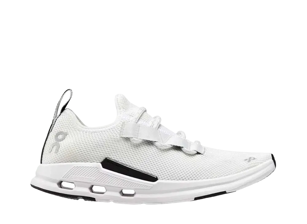 On Women's Cloudeasy "Undyed White/Black"