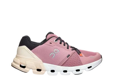 On Women's Cloudflyer 4 "Dustrose/Sand"