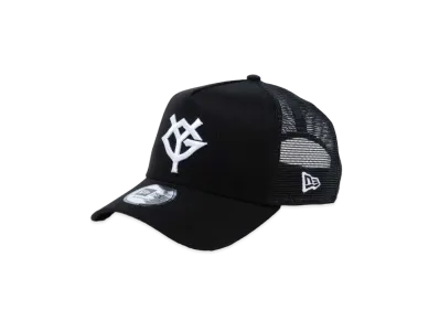 NEW ERA x Yomiuri Giants 9Forty A-Frame Trucker "Black/White"