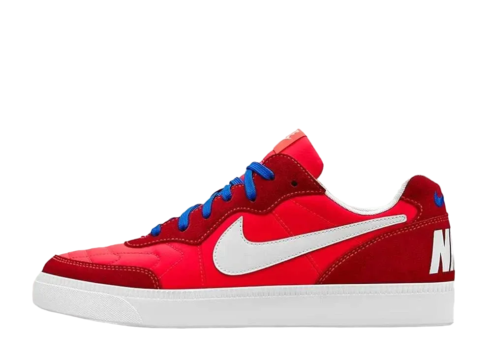 ナイキ ティエンポ トレーナー "マーキュリアル"