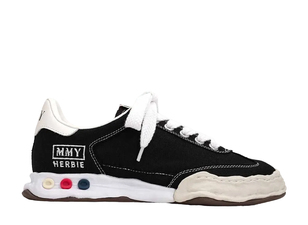 メゾンミハラヤスヒロ ハービー OG ソール キャンバス ロートップ スニーカー "ブラック" (A09FW704)