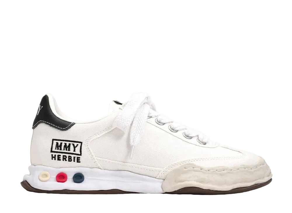 メゾンミハラヤスヒロ ハービー OG ソール キャンバス ロートップ スニーカー "ホワイト" (A09FW704)