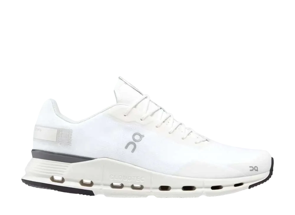オン クラウドノヴァ フォーム "ホワイト/エクリプス"