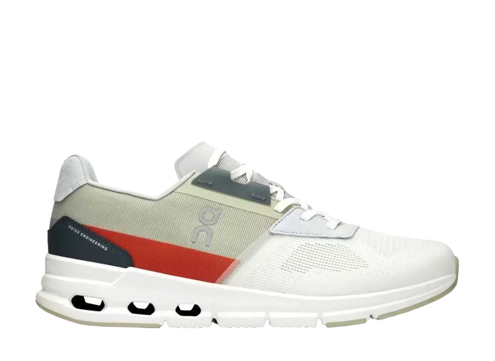 オン クラウドドリフト "アンダイドホワイト/フレイム"