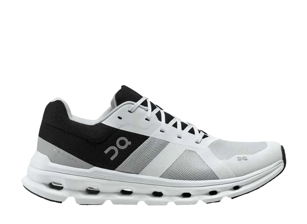 On Cloudrunner "Glacier/Black"