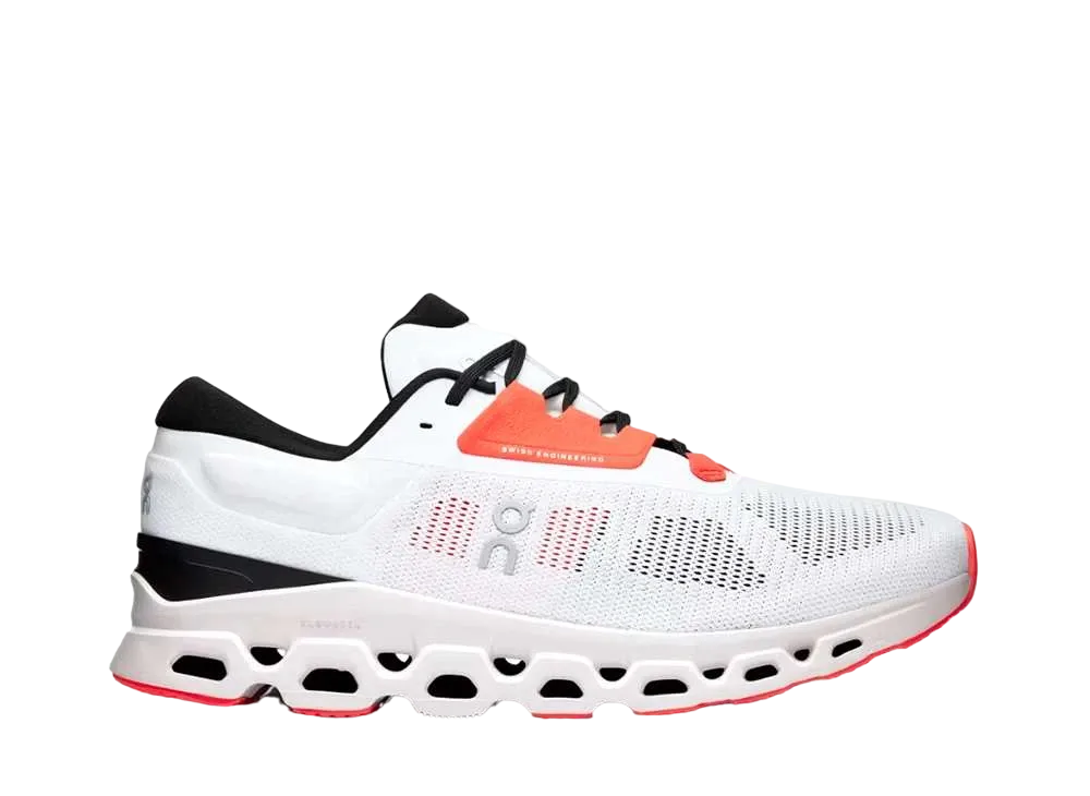 On Women's Cloudstratus 3 "Undyed White/Sand"