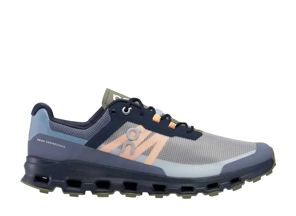 On Cloudvista "Midnight/Olive"