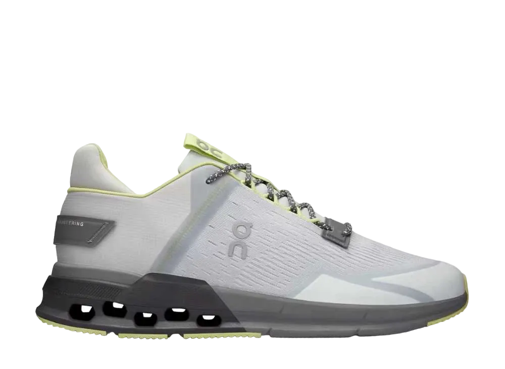 オン クラウドノヴァ フラックス "グラシア/ゼスト"