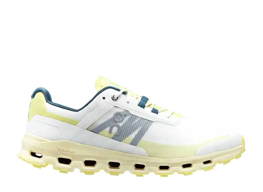 On Cloudvista "Ivory/Endive"