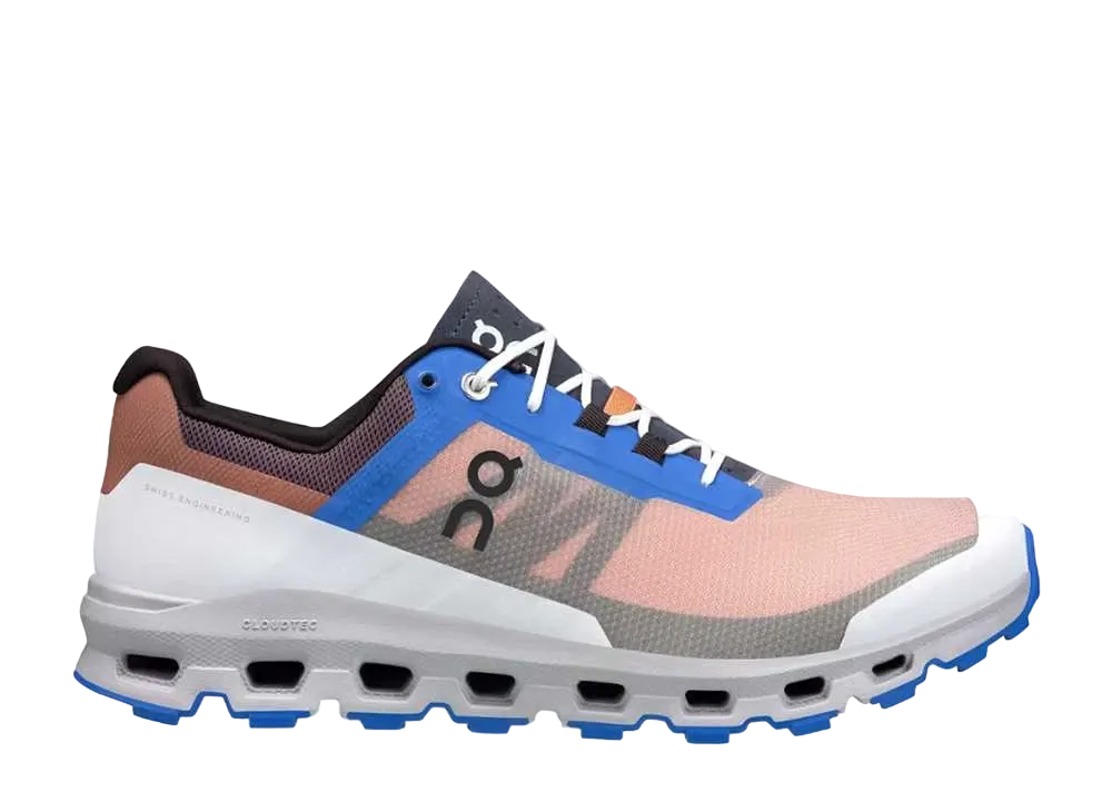 オン クラウドビスタ "サンドストーン/アロイ"