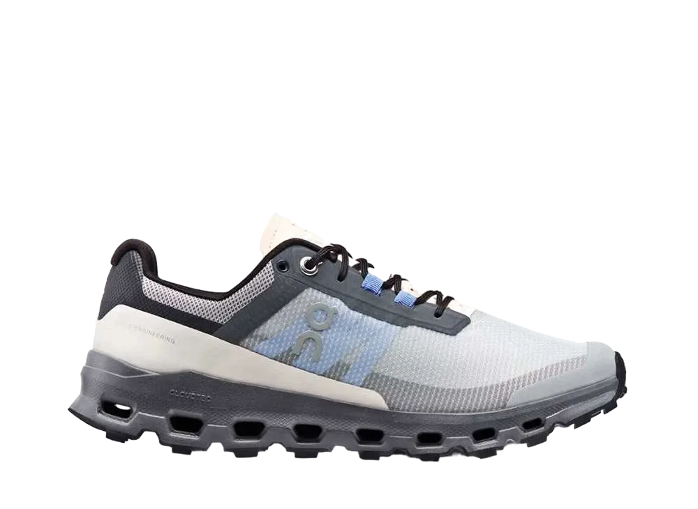 オン ウィメンズ クラウドビスタ "アロイ/ブラック"