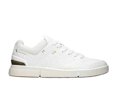 On THE ROGER Centre Court "White/Olive"