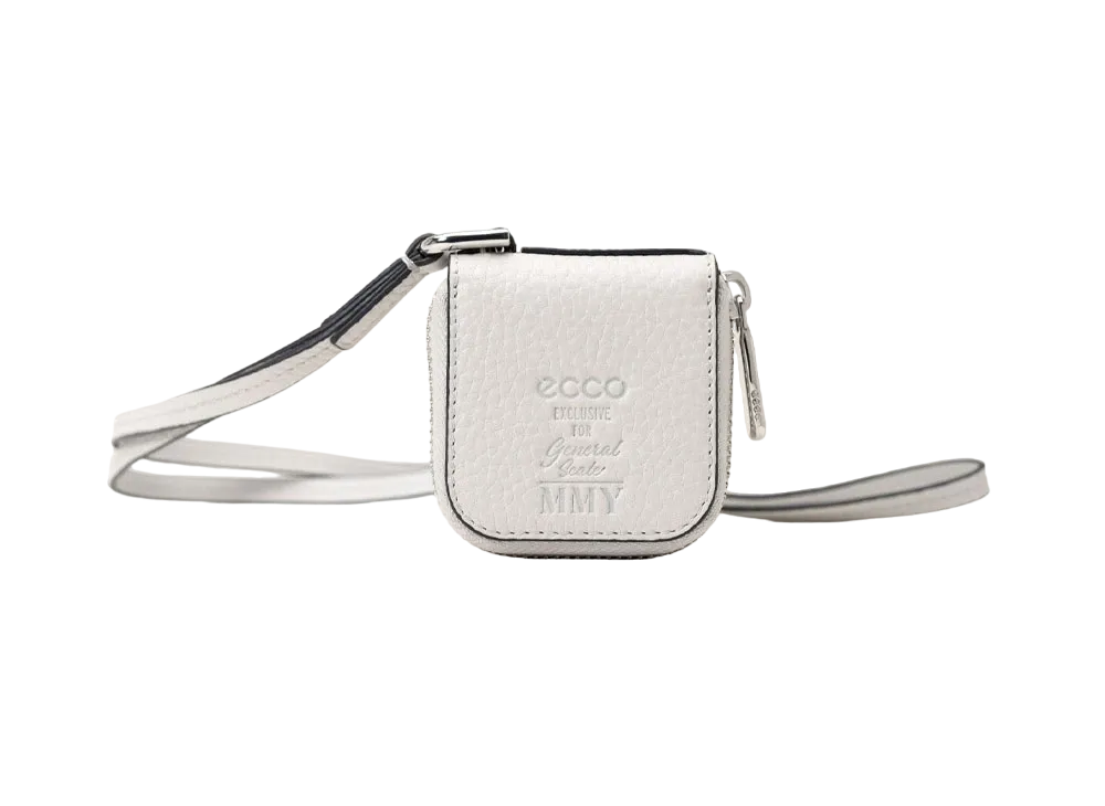 Maison MIHARA YASUHIRO ECCO x General Scale Pod Case "White"