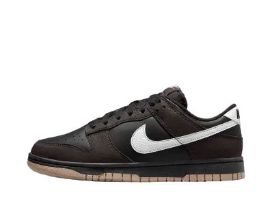 ナイキ ウィメンズ ダンク ロー ネクストネイチャー "ブラック/ベルベットブラウン"