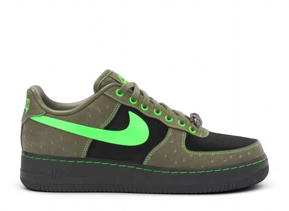 RTFKT × ナイキ エアフォース1 ロー "アンデッド"