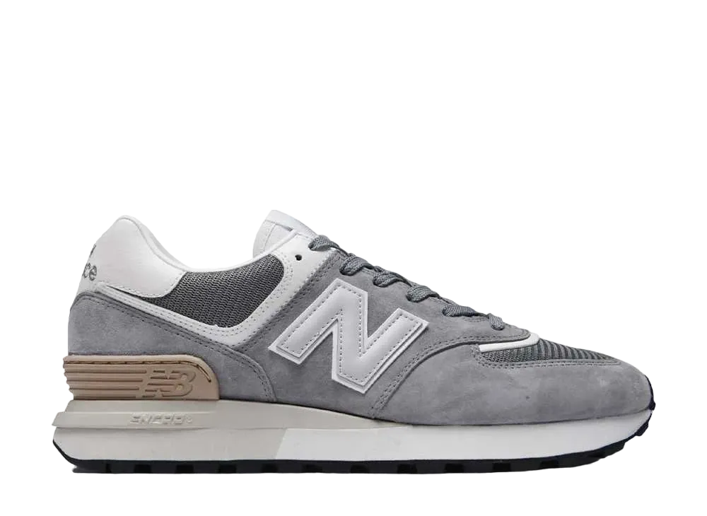 New Balance 574 グレー New Balance 574 グレー スニーカー - メルカリ