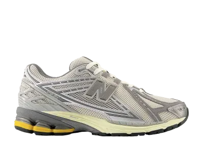 New Balance 1906R "Moonbeam"
